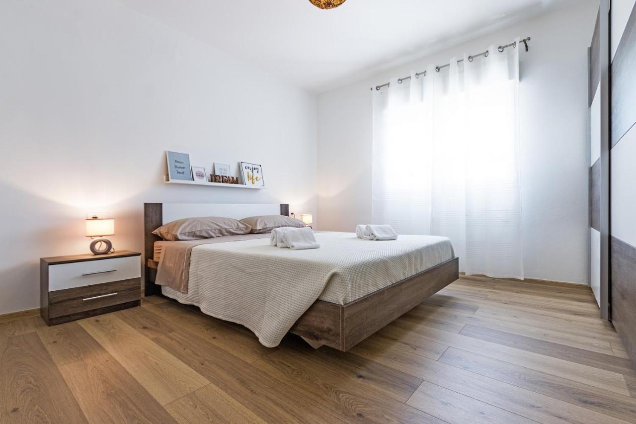 Holiday Apartment Near The Beach Fazana Luaran gambar